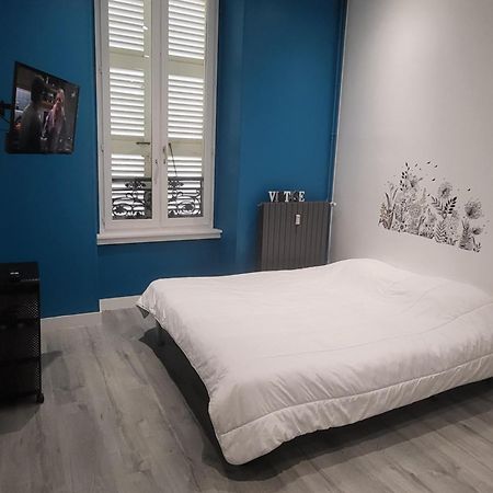 Grand Studio Refait A Neuf Centre-Ville La Bourboule Bagian luar foto