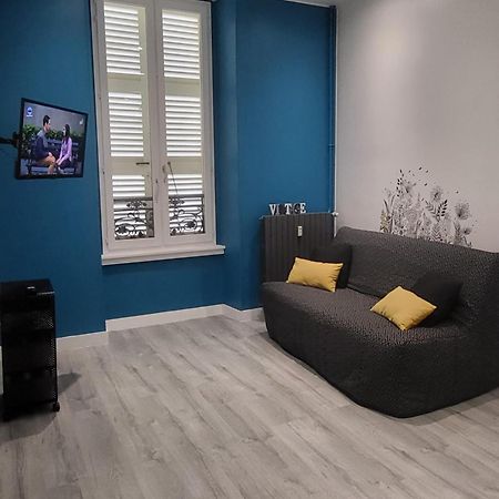Grand Studio Refait A Neuf Centre-Ville La Bourboule Bagian luar foto